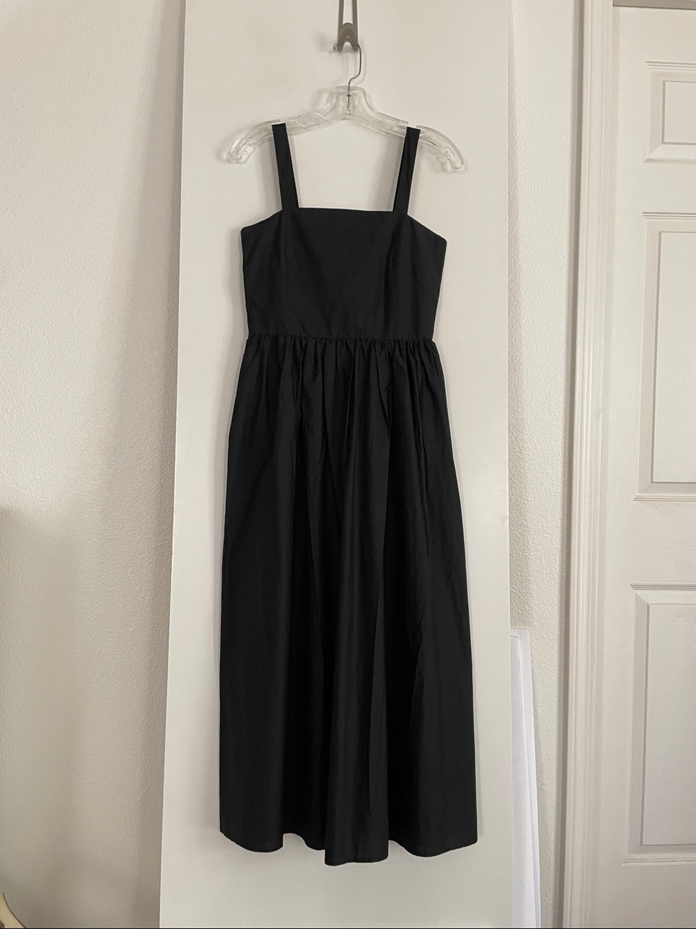 S: CAARA Premium Cotton Fit & Flare Elegant Classic Black Midi Sun Dress